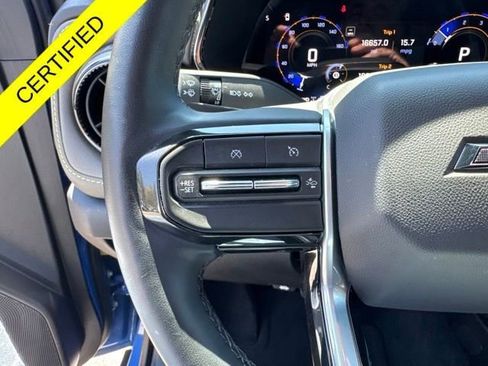 Used 2025 Chevrolet Colorado ZR2 w/ Technology Package AWD/4WD image 17