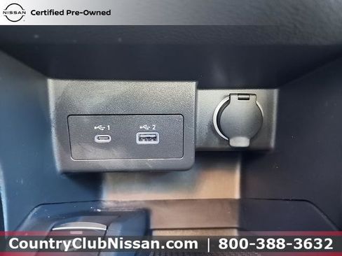 Certified 2023 Nissan Kicks SR w/ SR Premium Package image 13