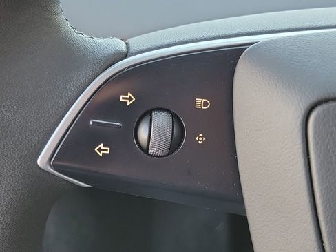 Used 2025 Tesla Model 3 RWD image 5
