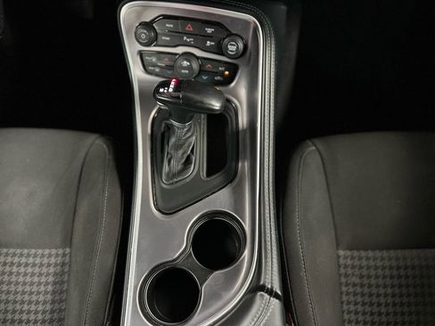 Used 2022 Dodge Challenger GT image 32