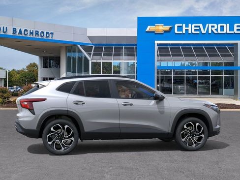 New 2026 Chevrolet Trax RS w/ Driver Confidence Package FWD image 5