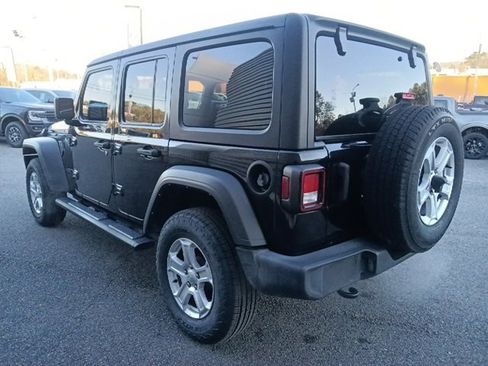 Used 2022 Jeep Wrangler Unlimited Sport S image 5