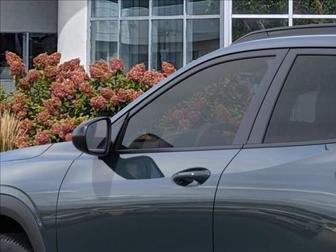New 2026 Chevrolet Trax LT w/ Driver Confidence Package FWD image 12