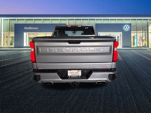 Used 2022 Chevrolet Silverado 1500 RST image 5