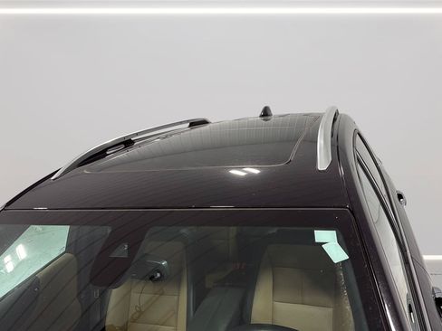 Used 2023 Chevrolet Equinox Premier AWD/4WD image 30