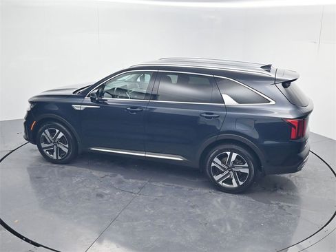Certified 2023 Kia Sorento EX image 49