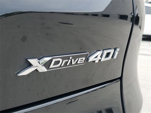 Used 2022 BMW X5 xDrive40i w/ Premium Package image 11