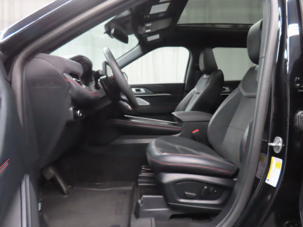 Used 2026 Ford Explorer ST AWD/4WD image 15