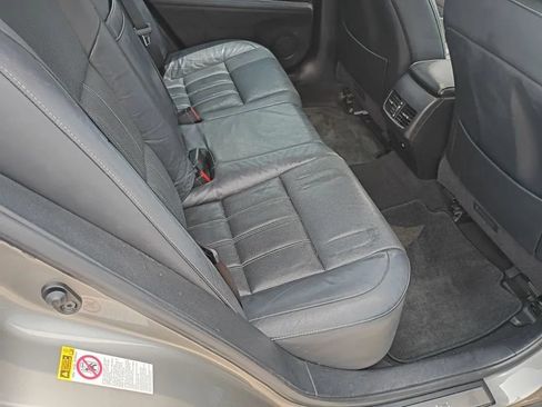 Used 2016 Lexus ES 350 w/ Luxury Package w/Wood Trim FWD image 23