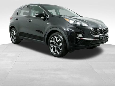 Used 2020 Kia Sportage EX AWD/4WD image 2