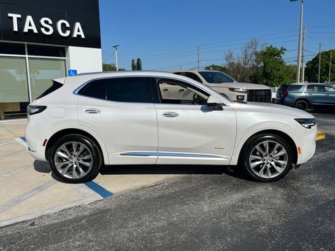 Used 2023 Buick Envision Avenir image 9