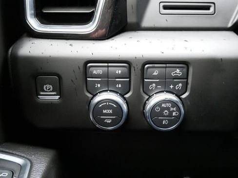 Used 2022 GMC Sierra 1500 Denali AWD/4WD image 21
