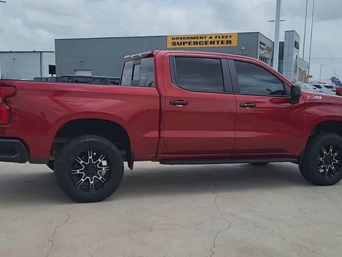Used 2021 Chevrolet Silverado 1500 LT Trail Boss w/ Convenience Package II AWD/4WD image 8
