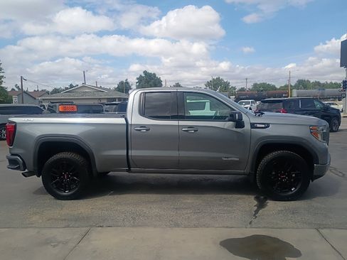 Used 2020 GMC Sierra 1500 Elevation AWD/4WD image 5