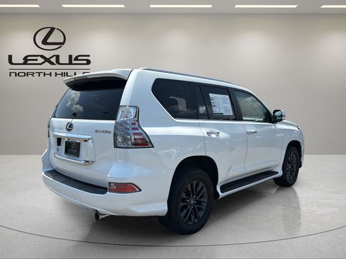 Used 2022 Lexus GX 460 Premium w/ Premium Plus Package AWD/4WD image 6
