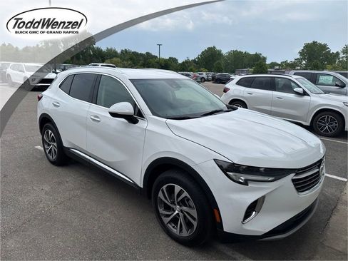 Used 2023 Buick Envision Essence AWD/4WD image 1
