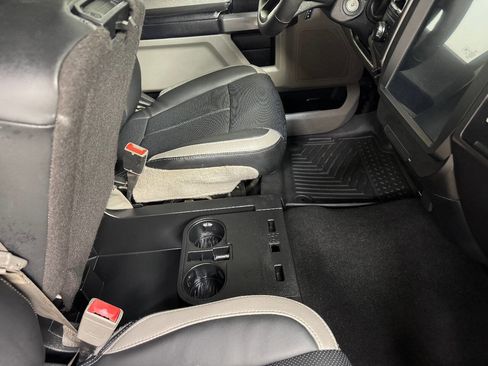 Used 2018 Ford F250 XLT image 33