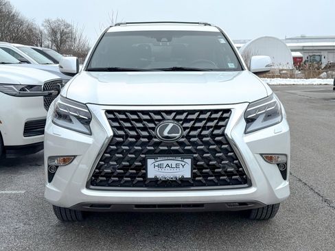 Used 2023 Lexus GX 460 Premium image 2