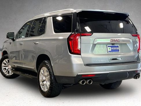 Used 2024 GMC Yukon Denali AWD/4WD image 4