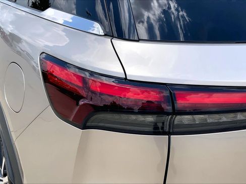 Used 2023 INFINITI QX60 Sensory FWD image 71