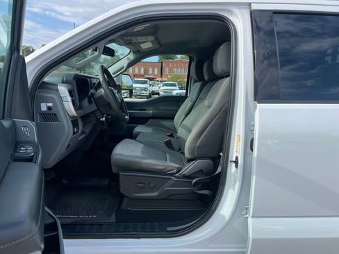 Used 2023 Ford F250 XLT w/ Tremor Off-Road Package image 13