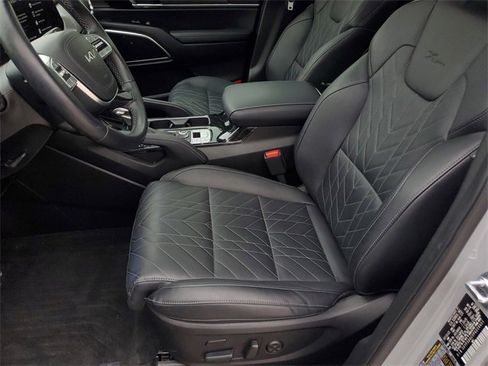 Used 2023 Kia Telluride SX Prestige X-Pro image 18