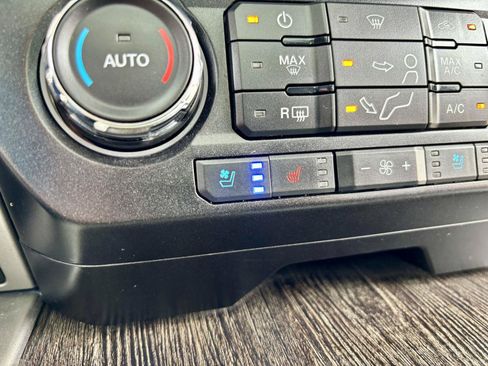 Used 2020 Ford F350 Lariat AWD/4WD image 5
