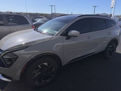 Used 2025 Kia Sportage SX