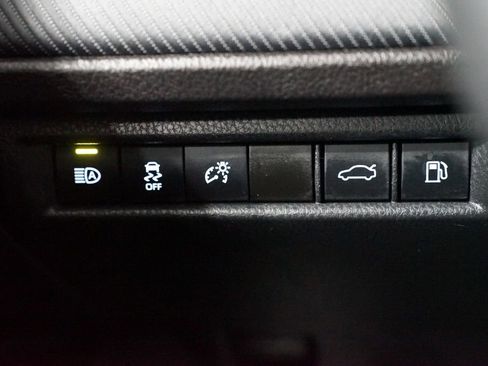 Certified 2025 Toyota Camry SE image 25