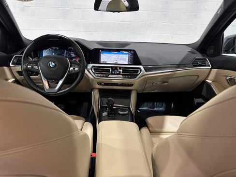 Used 2019 BMW 330i Sedan w/ Premium Package image 7