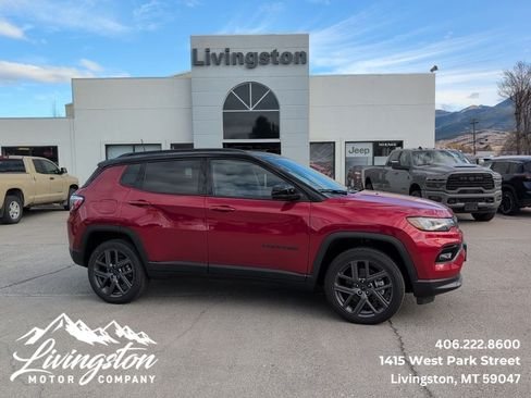 New 2026 Jeep Compass Limited w/ Sun, Sound & Navigation Group AWD/4WD image 1