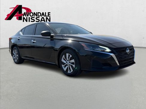 Certified 2024 Nissan Altima 2.5 S image 8