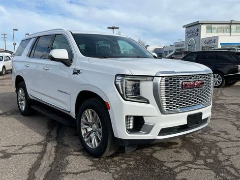 Used 2024 GMC Yukon Denali image 8