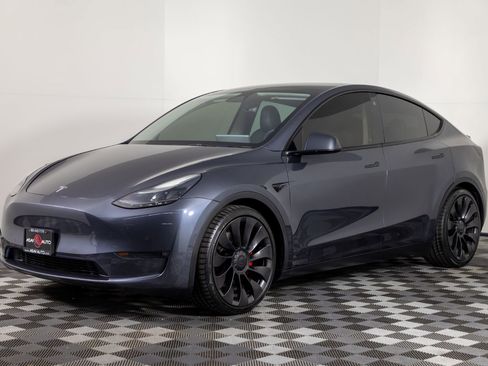 Used 2022 Tesla Model Y Performance AWD/4WD image 1