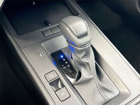 New 2026 Toyota Corolla Cross L image 11