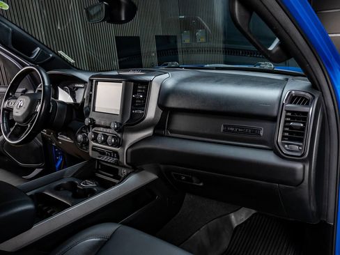 Used 2023 RAM 1500 Big Horn AWD/4WD image 6