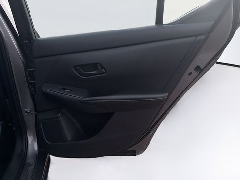 Used 2024 Nissan Sentra S FWD image 27