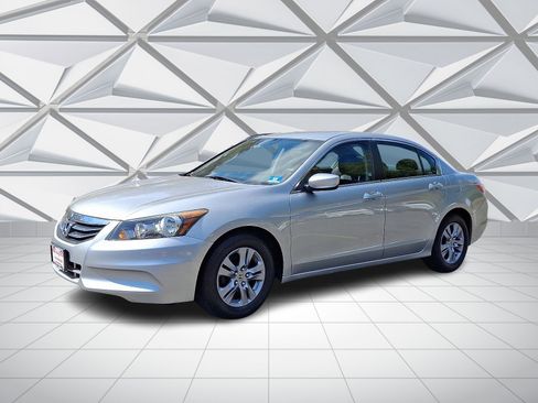 Used 2012 Honda Accord LX image 5