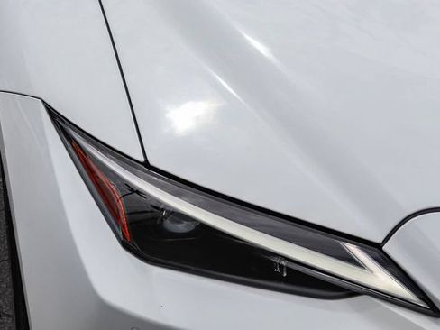 Used 2025 Lexus IS 350 F Sport RWD image 7