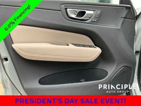 New 2026 Volvo XC60 B5 Plus w/ Protection Package Premier image 26
