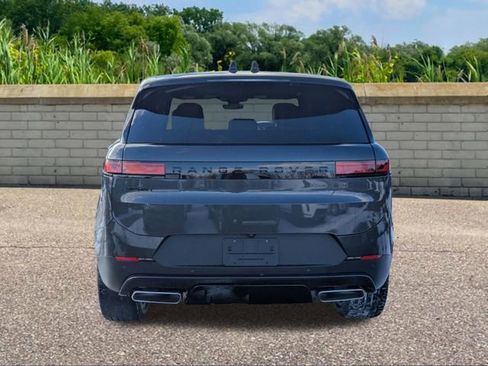 New 2026 Land Rover Range Rover Sport SE image 5