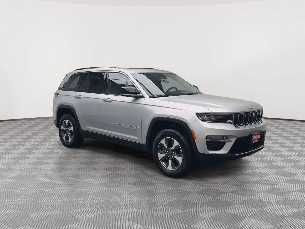 Used 2023 Jeep Grand Cherokee 4WD 4xe image 35