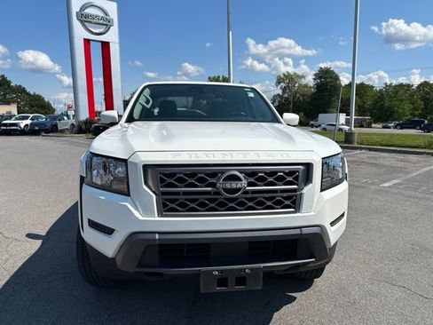 Certified 2024 Nissan Frontier SV w/ Technology Package AWD/4WD image 10