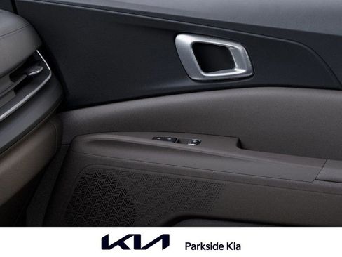 New 2026 Kia Carnival EX FWD image 25