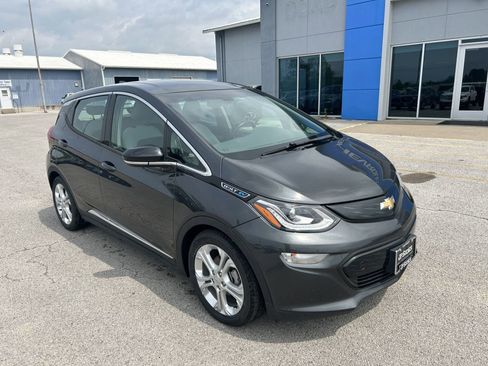 Used 2019 Chevrolet Bolt LT FWD image 2
