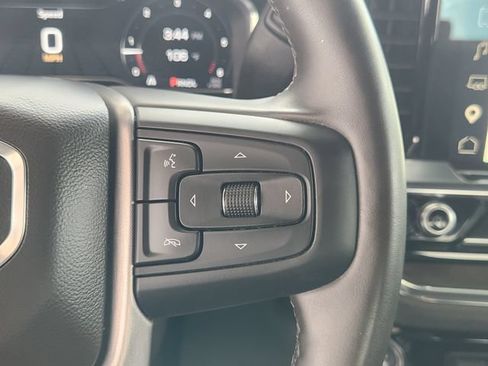 Used 2025 GMC Sierra 1500 SLT RWD image 29