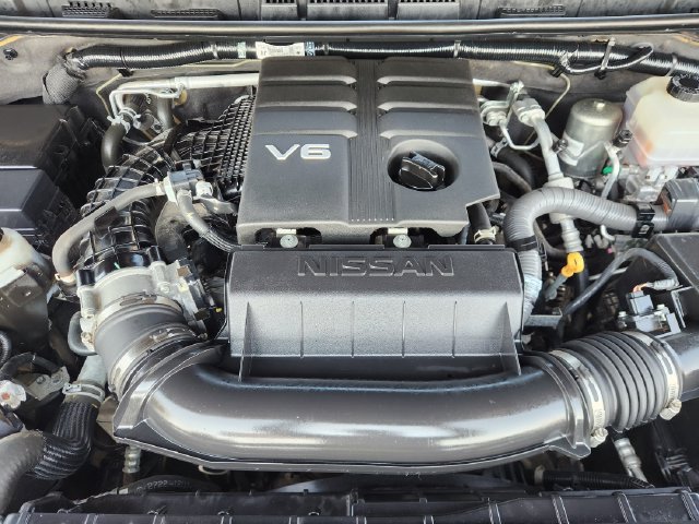 Used 2023 Nissan Frontier SV w/ SV Convenience Package AWD/4WD image 26