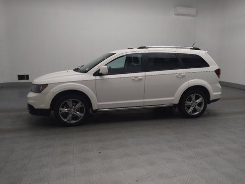 Used 2017 Dodge Journey Crossroad image 2