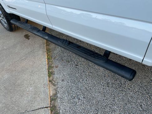 Used 2024 Ford F250 Lariat w/ FX4 Off-Road Package image 37