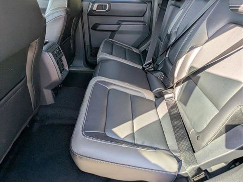 New 2025 Ford Bronco Outer Banks image 15